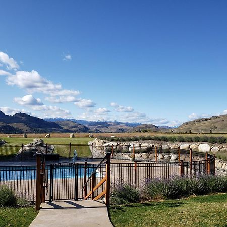 Casia Lodge And Ranch Twisp Eksteriør bilde